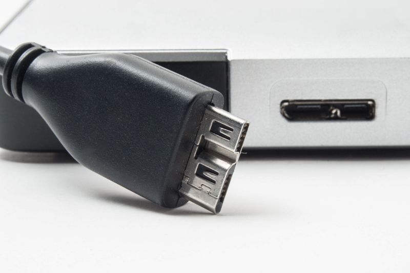 What’s The Difference Between The Blue And Black USB Ports?